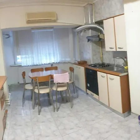4 Faleza Nord Apartament